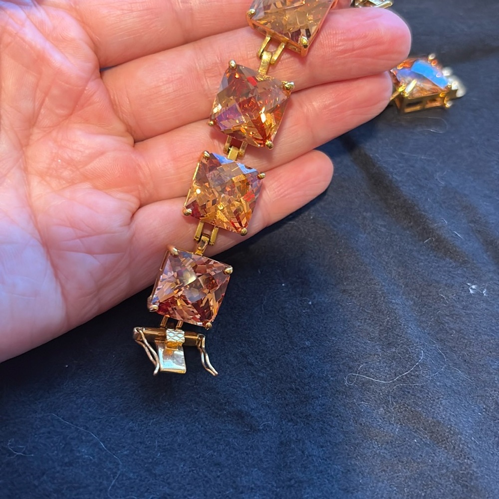 Elegant Gold and Orange Women's Bracelet